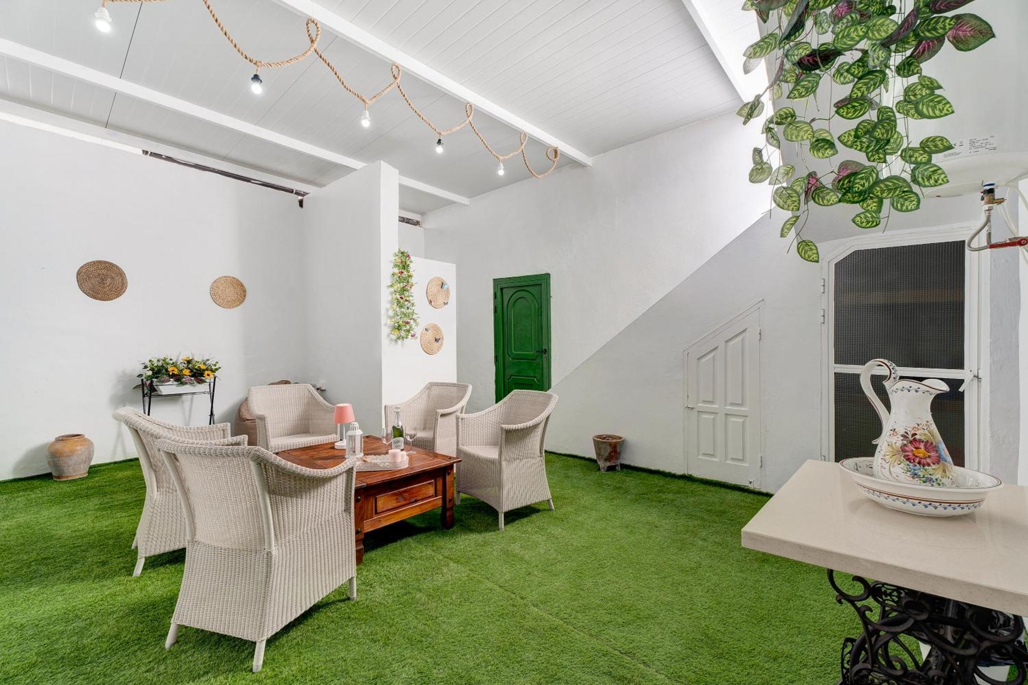 La Casa De Tina Villa ปลายา เด ซานฮวน ภายนอก รูปภาพ